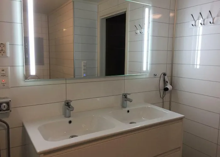 Svolvaergeita * Svolvær